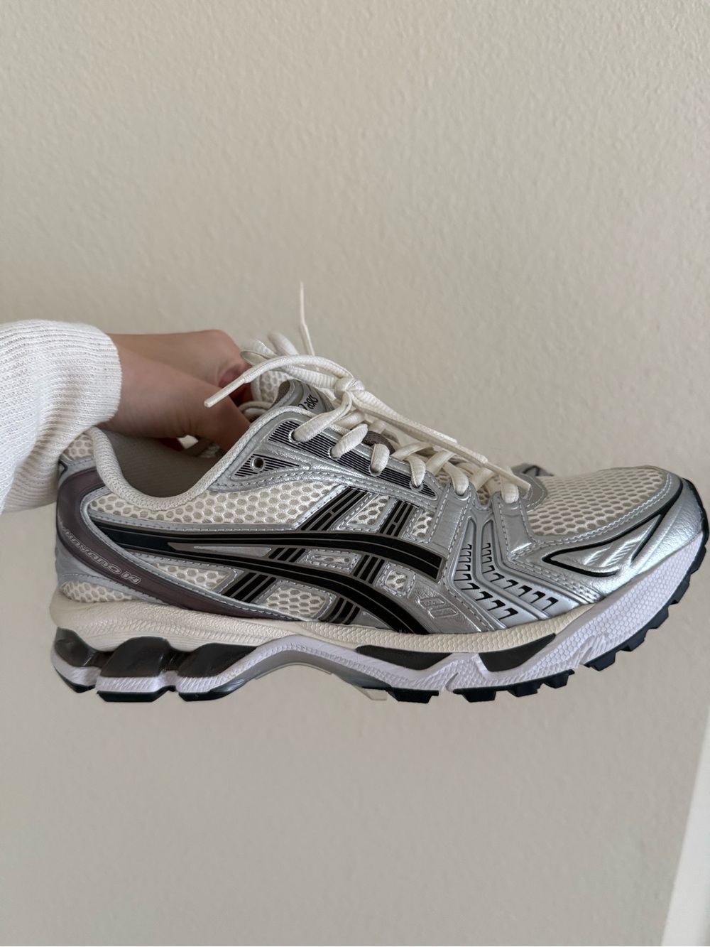 ASICS Women Silver White Athletic Running Shoes